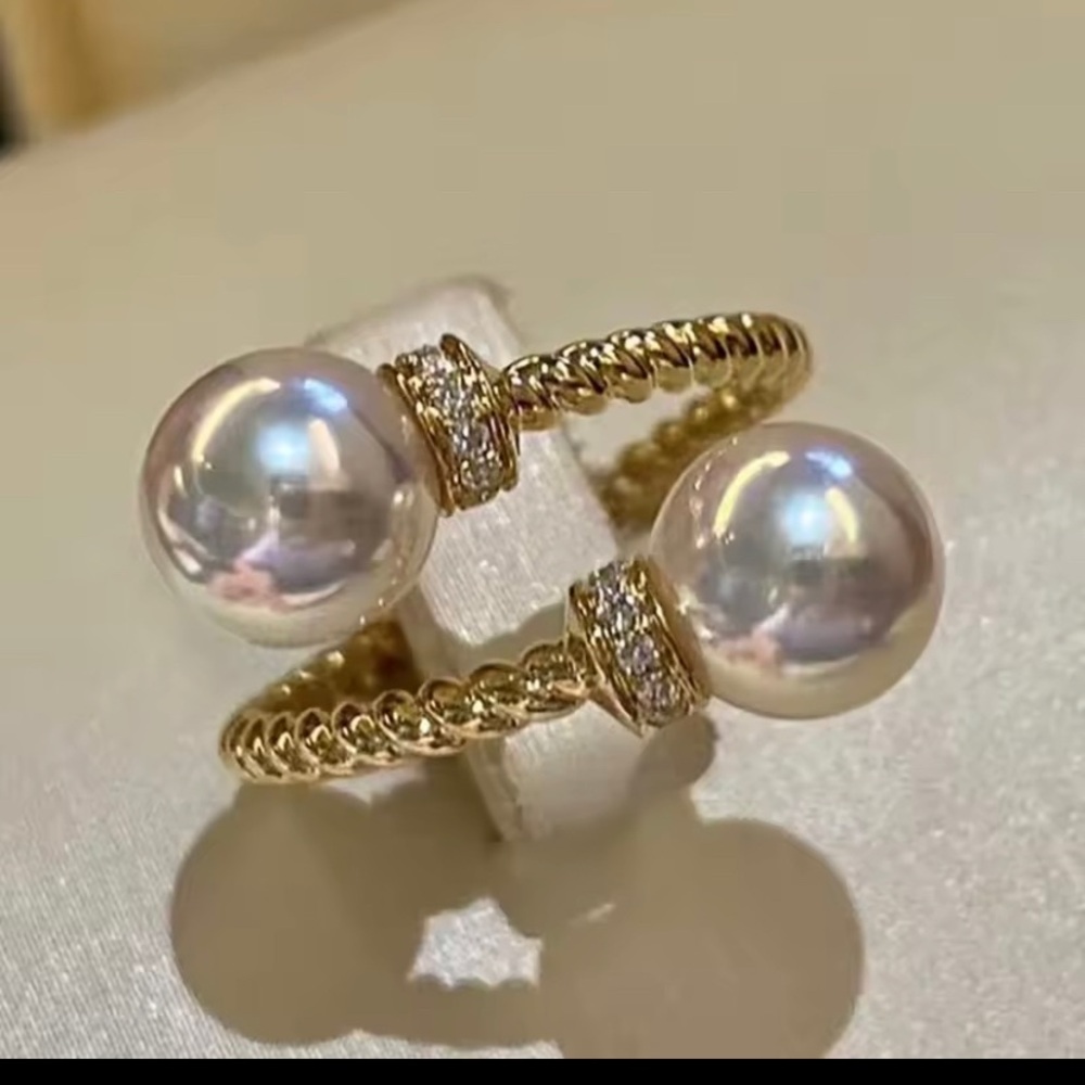Neiman Marcus Gold and Pearl Double Sphere Ring Adjustable